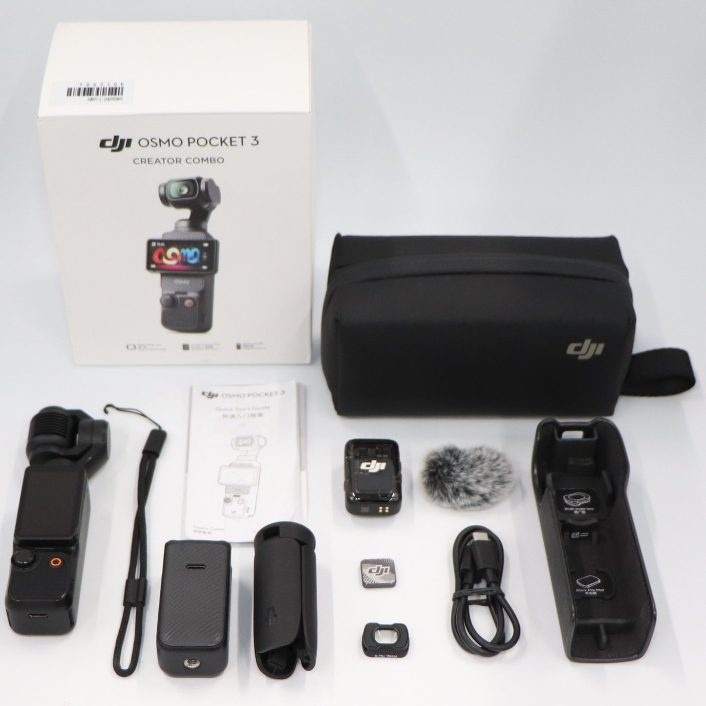 [中古(C)]DJI Osmo Pocket 3 Creator Combo 3軸スタビライザー搭載 ポケットジンバルカメラ osmopocket-3-combo　[可]