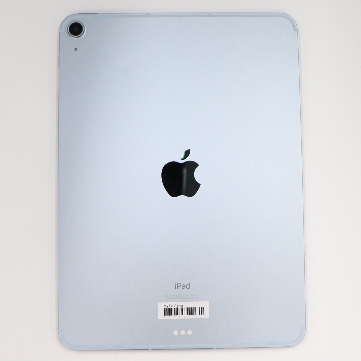 [中古(C)] Apple iPad Air 10.9インチ 第4世代 2020年モデル Wi-Fi + Cellular 64GB スカイブルーmyfq2j-a　[可]