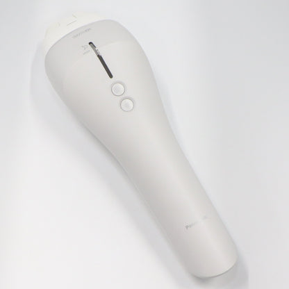 [中古(C)] パナソニック 光美容器 光エステ＜ボディ＆フェイス用＞スムースエピ ES-WP9A es-wp9a  [可]